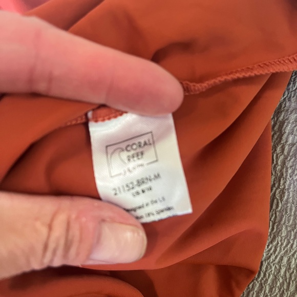 Coral Reef 2 piece swim suit - Picture 3 of 9